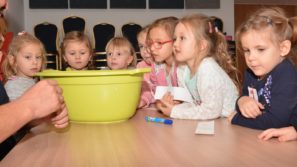 Zabawy andrzejkowe w Regionalnym Ośrodku Kultury w Zatorze