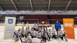 „Hokejowo to zdrowo” – turnieje żaków młodszych